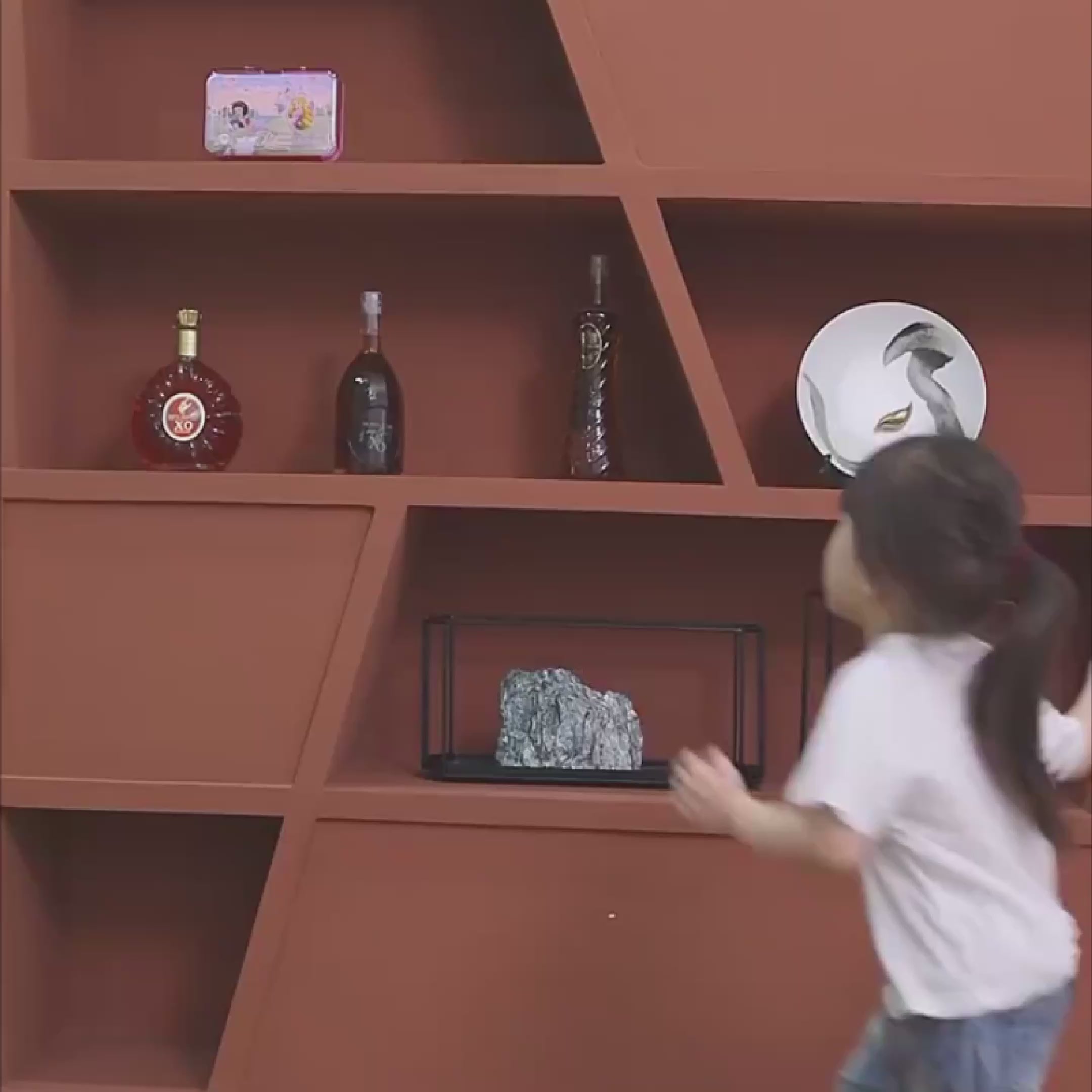 Cargar video: Escalera portátil infantil