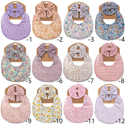 Set babero con cintillo plush (Aleatorio)